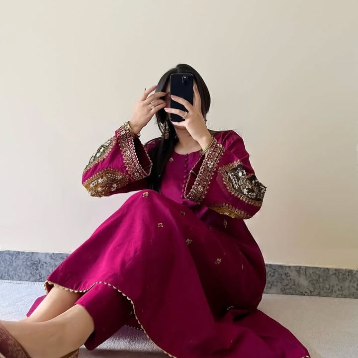 Zincorus Embroidered